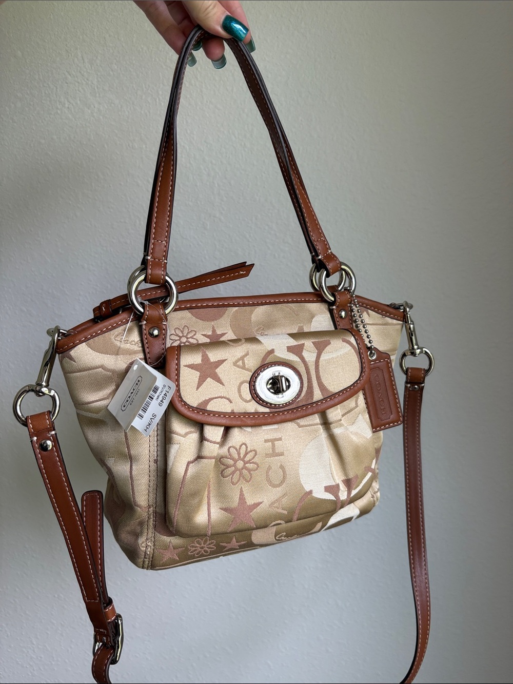 Coach Bandana Leah NWT khaki signature daisy star jacquard design